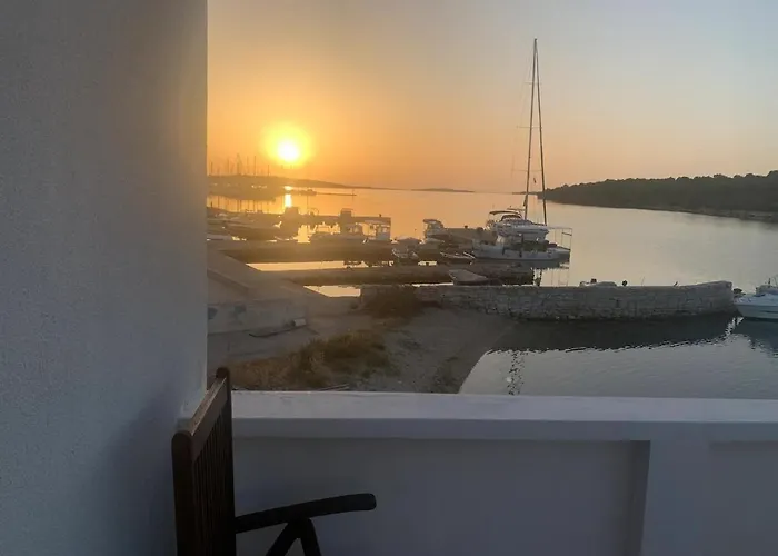 Seaside House Veli Rat, Dugi Otok - 22718 Sali